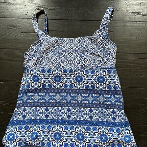 Land's End Tankini 8 with Tummy Control